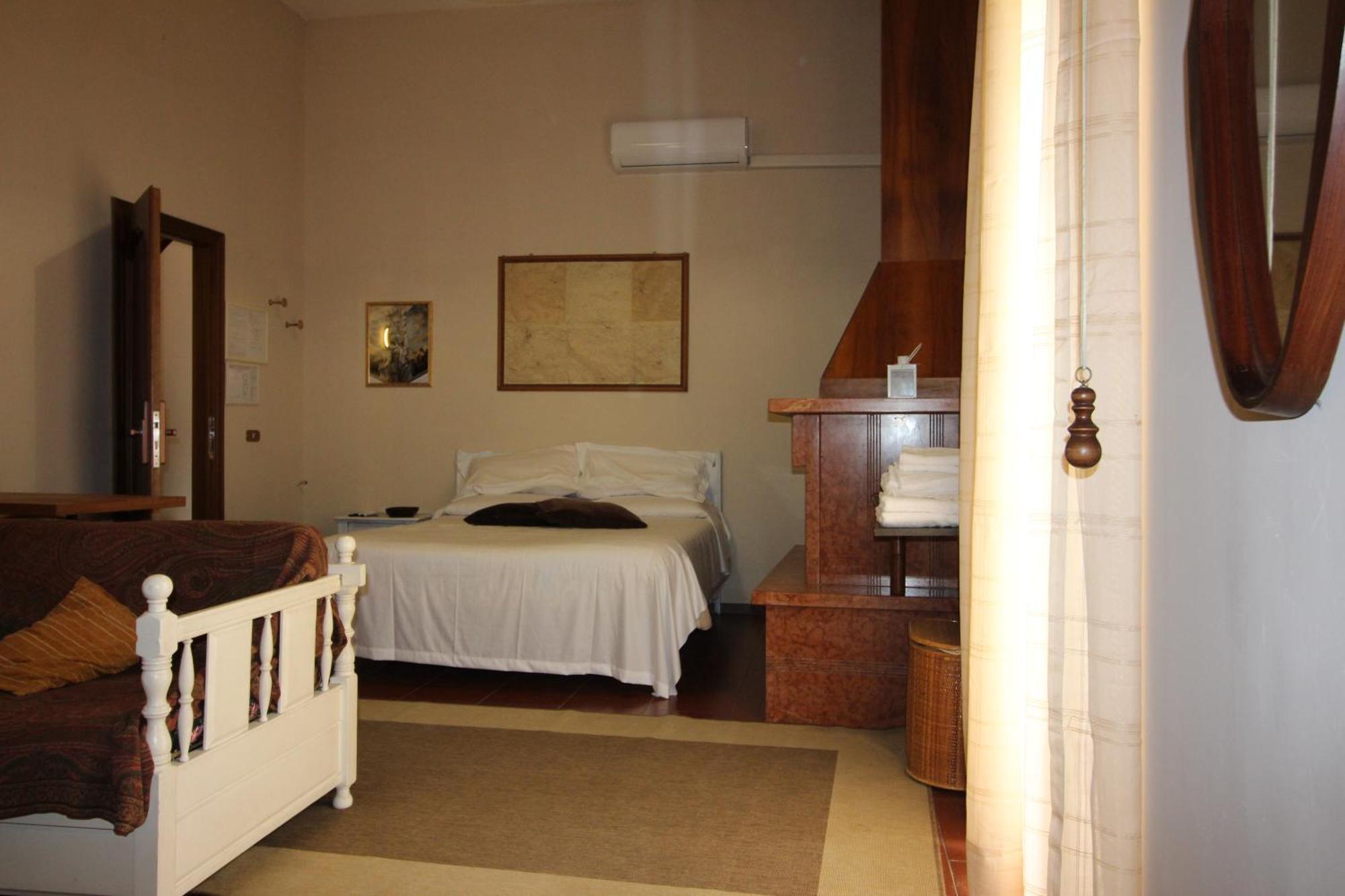 Le Stanze Dei Doria Hotel Valmontone Exterior foto